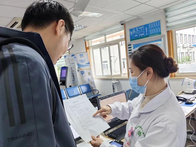 “没想到!一次就诊能解决这么多问题!”“一站式”社区护理综合服务,来了解下→