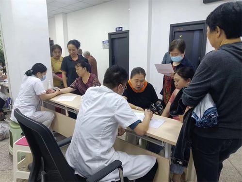 广安 党建联建送健康 医疗服务进社区